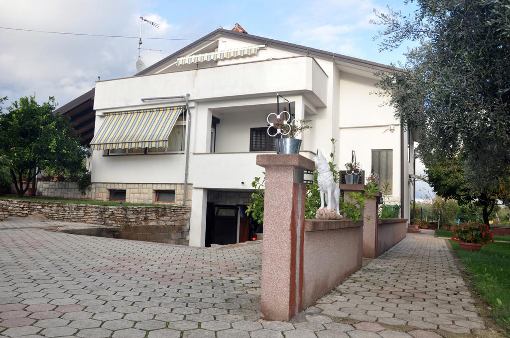 Franko Apartmani Zambratija  Luaran gambar
