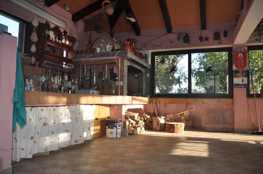 Franko Apartmani Zambratija  Luaran gambar