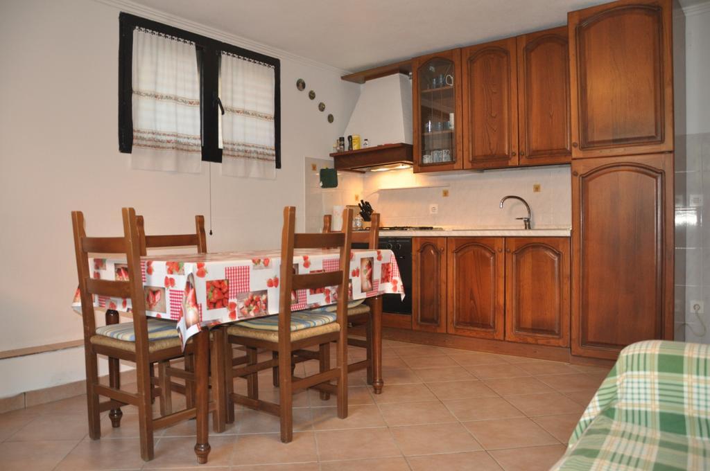 Franko Apartmani Zambratija  Luaran gambar