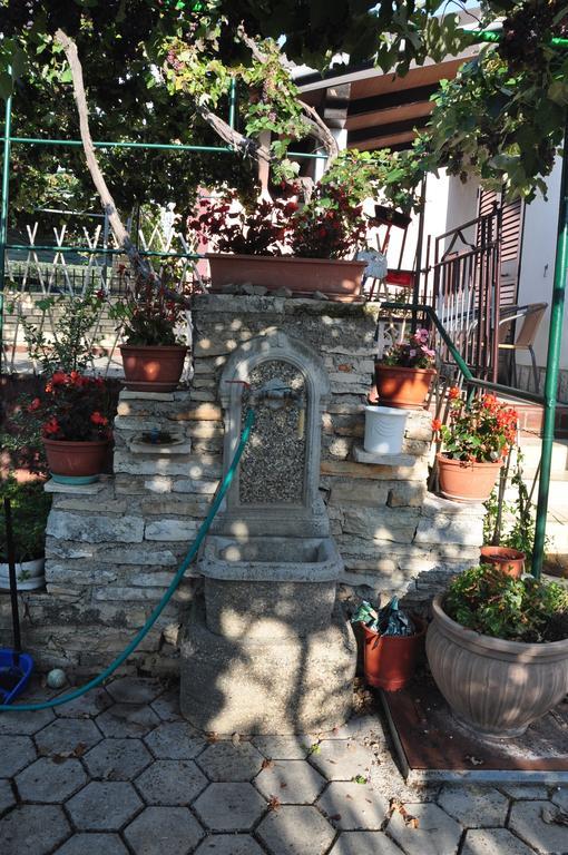 Franko Apartmani Zambratija  Luaran gambar
